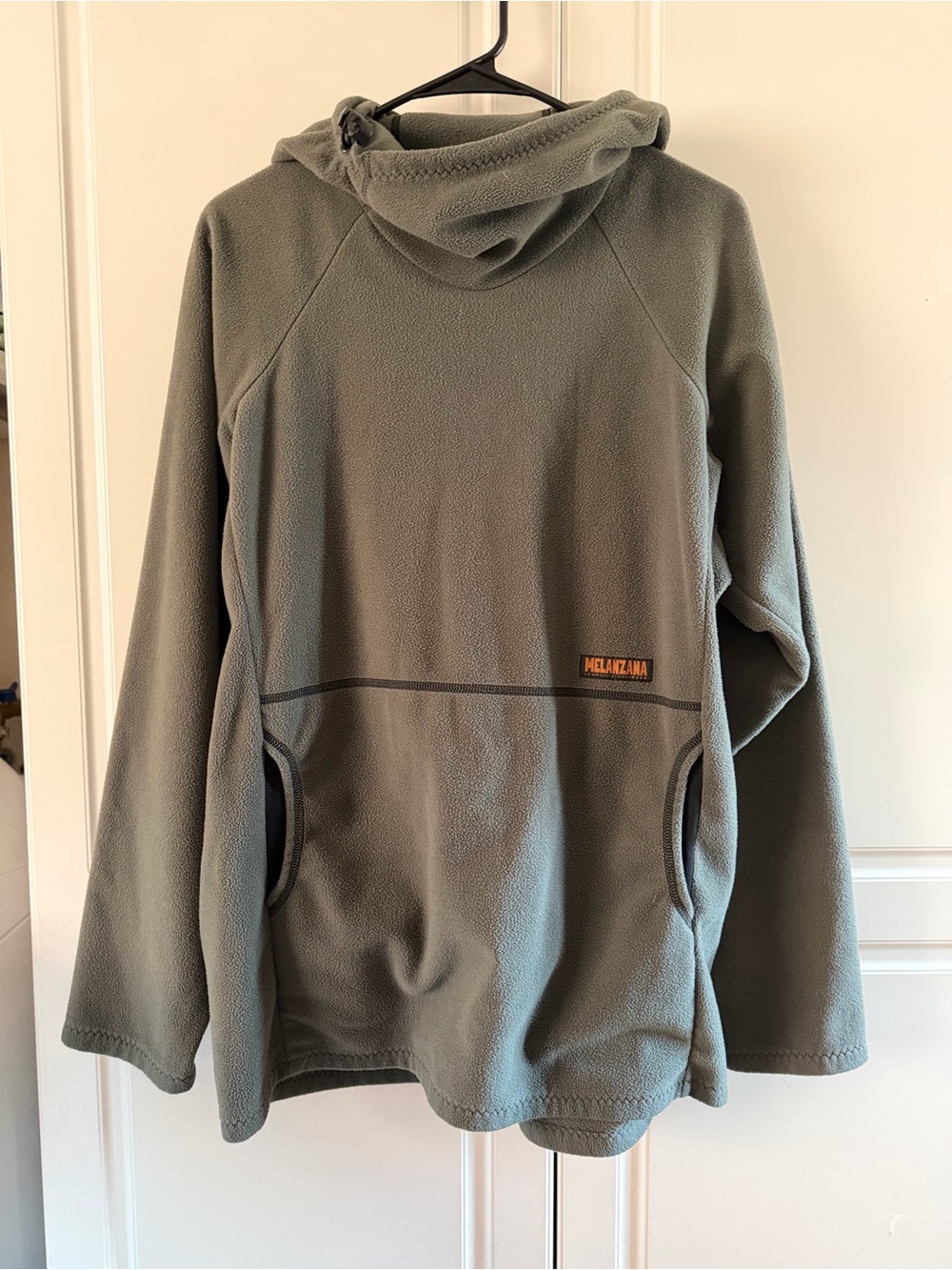 Light Gray Men's Fleece Pullover - M